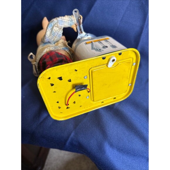 Vintage Tin 1950s Piggy Cook Battery Operated Toy Japan Parts or Repair - Picture 7 of 9